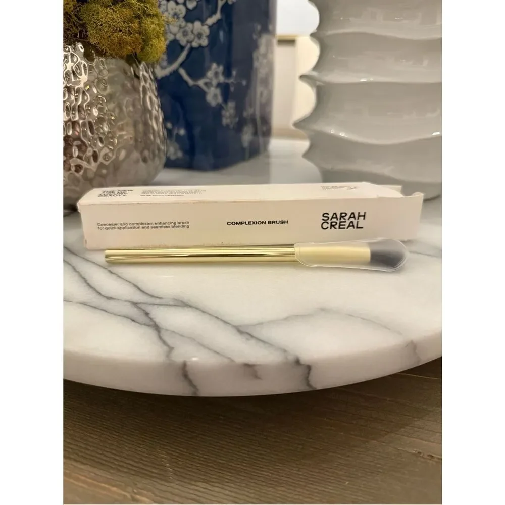 Sarah Creal The Ultra-Soft Concealer and Complexion Brush